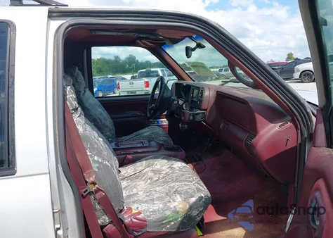 1997 Chevrolet Tahoe Lt из США, поврежденный, VIN 1GNEK13R9VJ341857